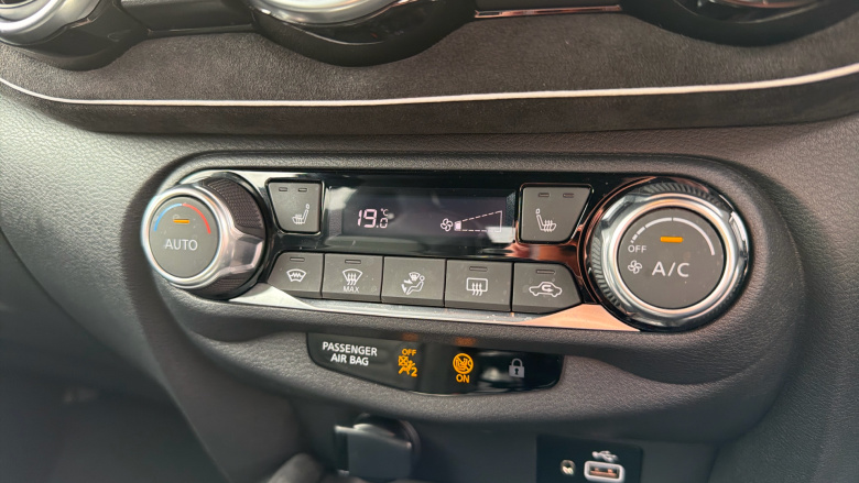 Nissan Juke 1.0 DiG-T 114 Tekna+ 5dr Petrol Hatchback